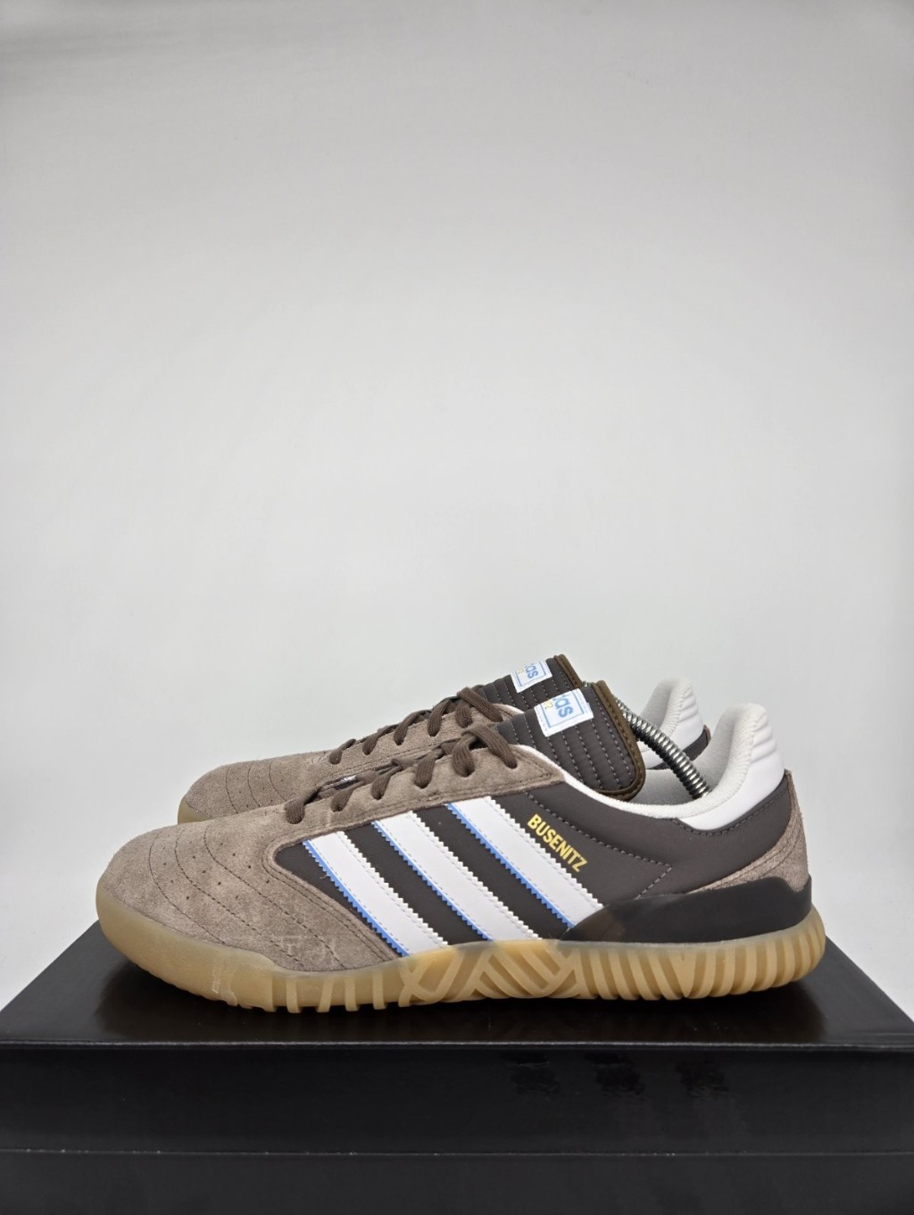 Adidas Men's Busenitz Indoor Jp8597 Super Earth Strata White Shoes Size 10